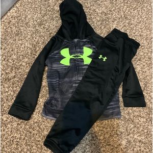 Under Armour sweatsuit size 4